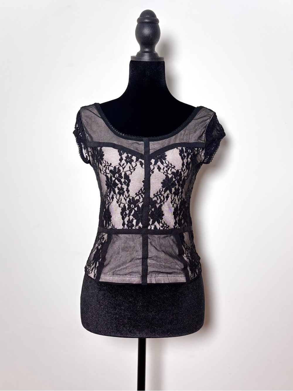 Floral Mesh Overlay Fitted Top